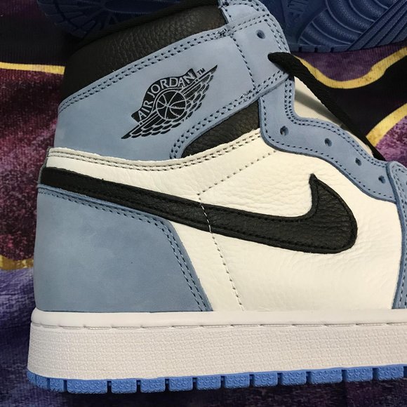 AJ1 Retro High OG University Blue Sneakers Basketball shoes authentic main image 6